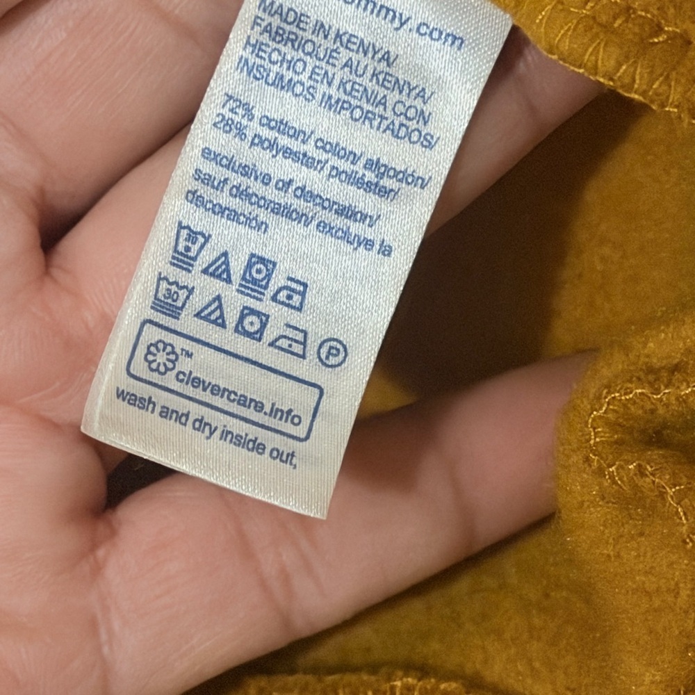 Tommy Hilfiger Men's Crewneck Sweater in Camel - Picture 5 of 6